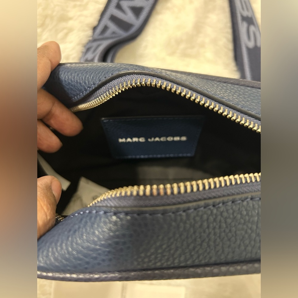 Marc Jacobs Bold Flash Crossbody Camera Bag - Picture 16 of 17